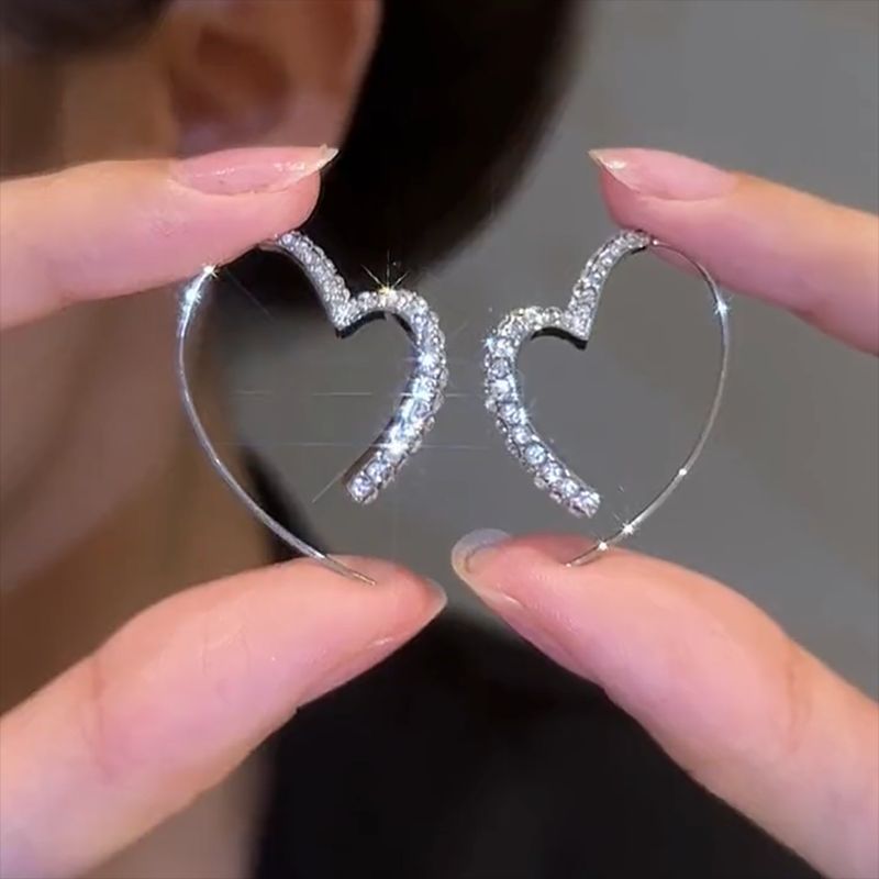 💯 ¡SOLO NUEVO!❗💖Pendientes de Aros en Forma de Corazón Circonita💖