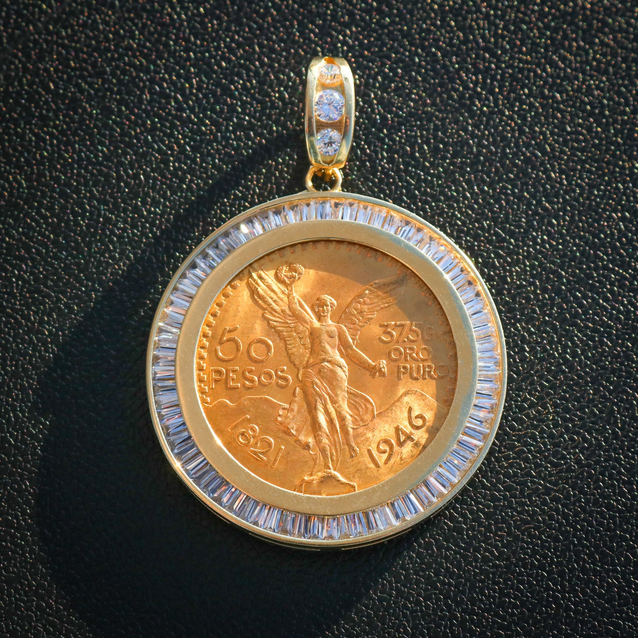 Baguette Bezel Centenario Pendant - Original 22k